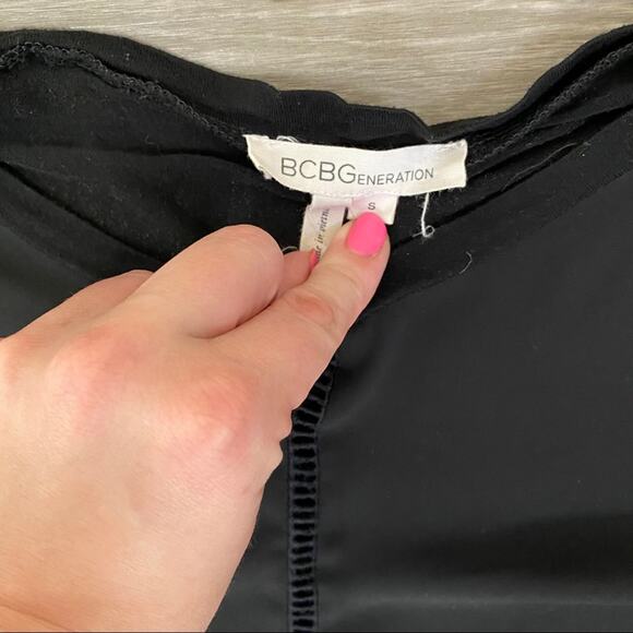 BCBGenration Tee With Sheer Detailing Black S - Picture 7 of 8